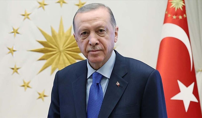 Cumhurbaşkanı Erdoğan, Süper Lig Şampiyonu Galatasaray'ı tebrik etti