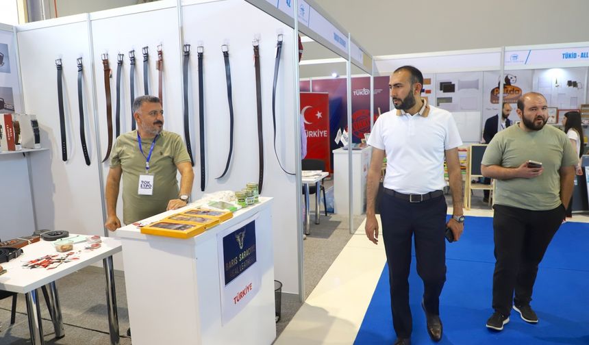 Bakü'de  "2. Türk Ticaret Fuarı" açıldı