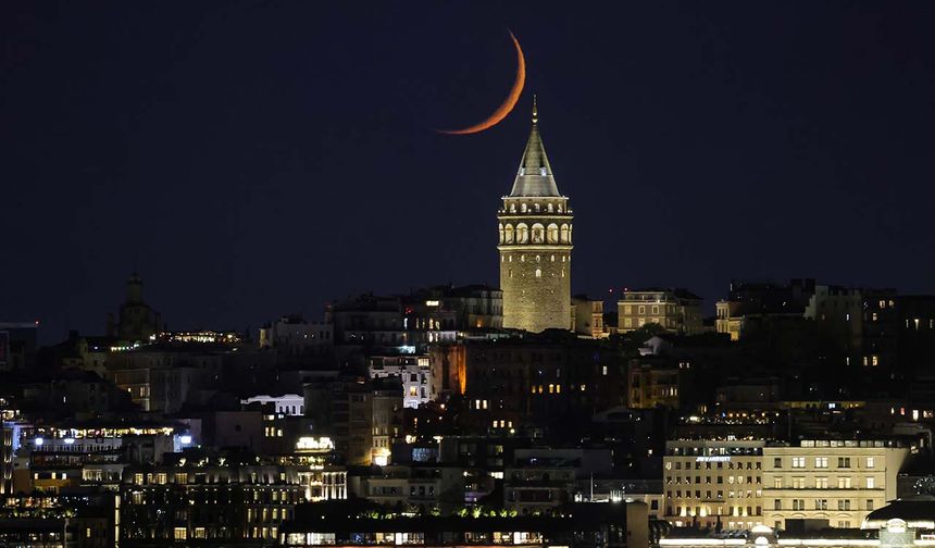 İstanbul'da hilal