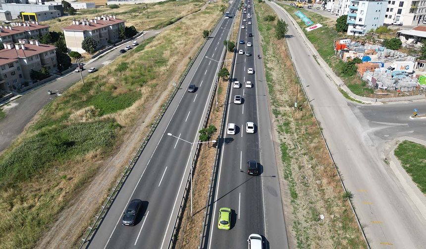 Tekirdağ-İstanbul yolunda bayram tatilinden dönüş yoğunluğu başladı