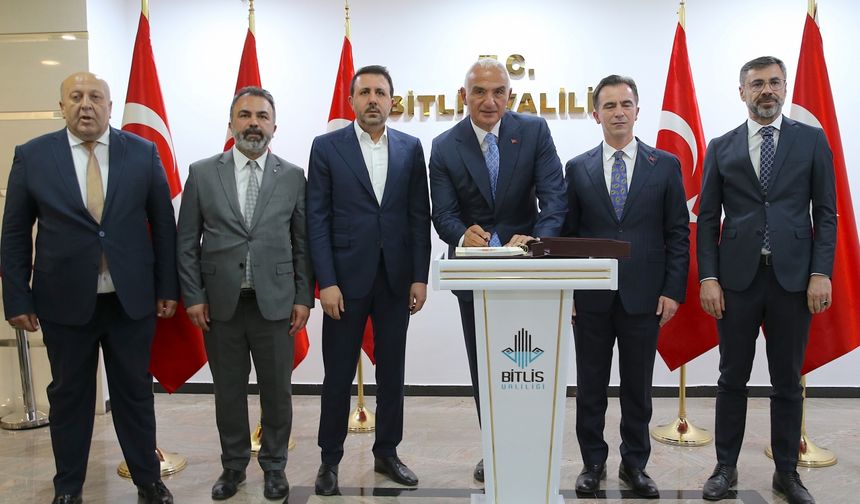 Kültür ve Turizm Bakanı Ersoy, Bitlis'te konuştu: