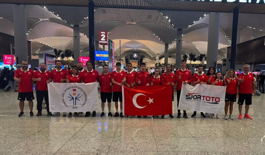 Özel Sporcular Otizm ve Mental Yüzme Takımı, Dünya Şampiyonası için Tayland'a gitti