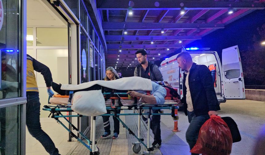 Serinova Belde Belediye Başkanı Çakmak Çorum'daki trafik kazasında yaralandı