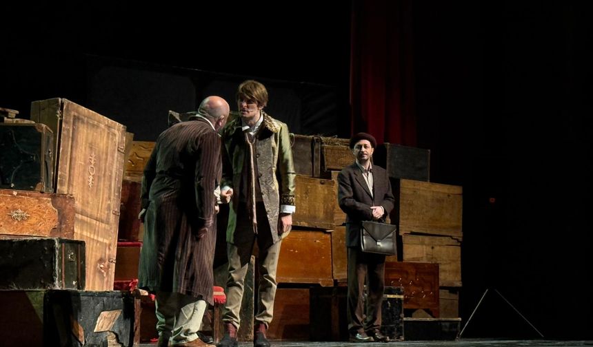 Bursa'da 'Cimri' oyunu sahnelendi