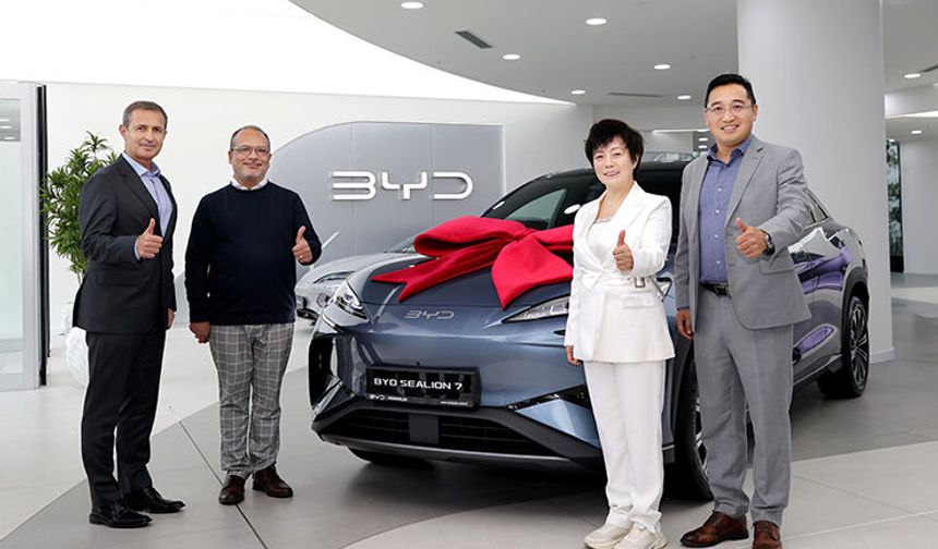 BYD, Türkiye'deki ilk SEALION 7 modelini sahibiyle buluşturdu