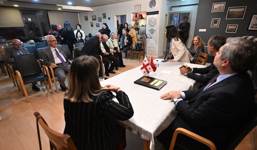 Gürcistan'ın Ankara Büyükelçisi Kalandia Düzce'de ziyaretlerde bulundu