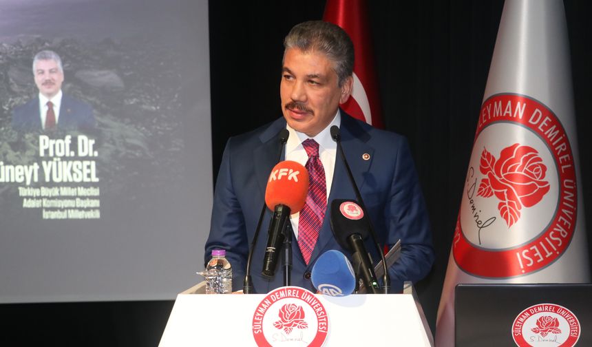 TBMM Adalet Komisyonu Başkanı Yüksel, Isparta'da 'Gazze' konulu konferansta konuştu: