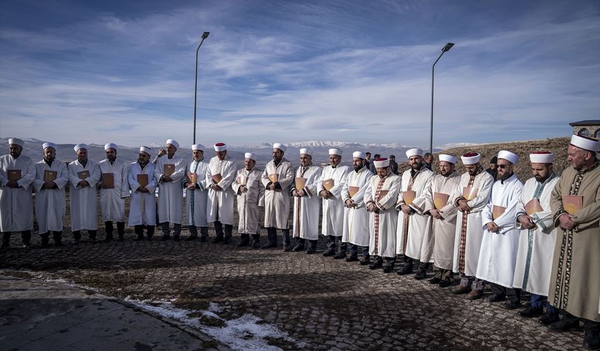 Erzurum'un 500 yıllık geleneği '1001 Hatim' başladı
