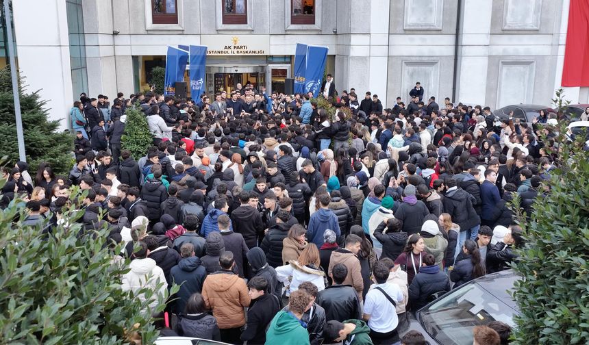 AK Parti İstanbul İl Gençlik Kollarından 'Lise Başkanları Buluşması'
