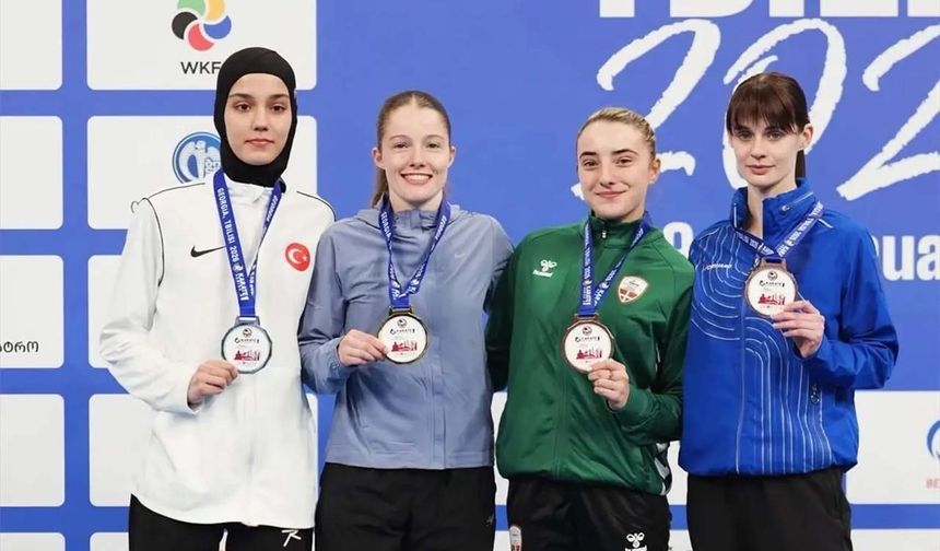Milli karatecilerden Gürcistan'da 2 madalya