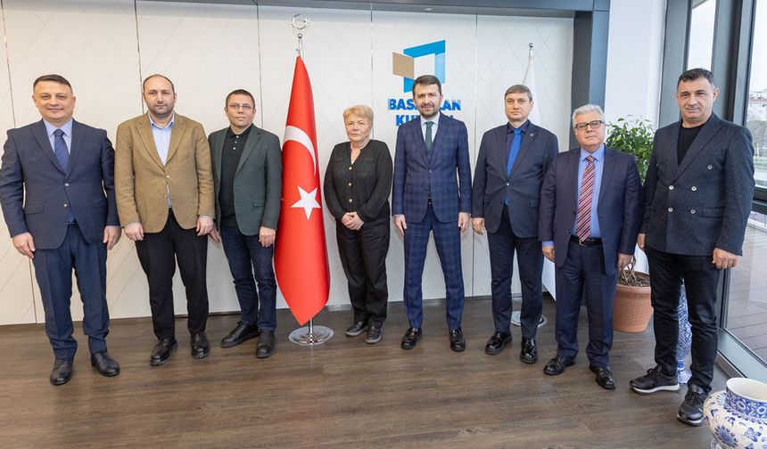 BİK Genel Müdürü Çay, İstanbul yerel gazete sahipleriyle buluştu