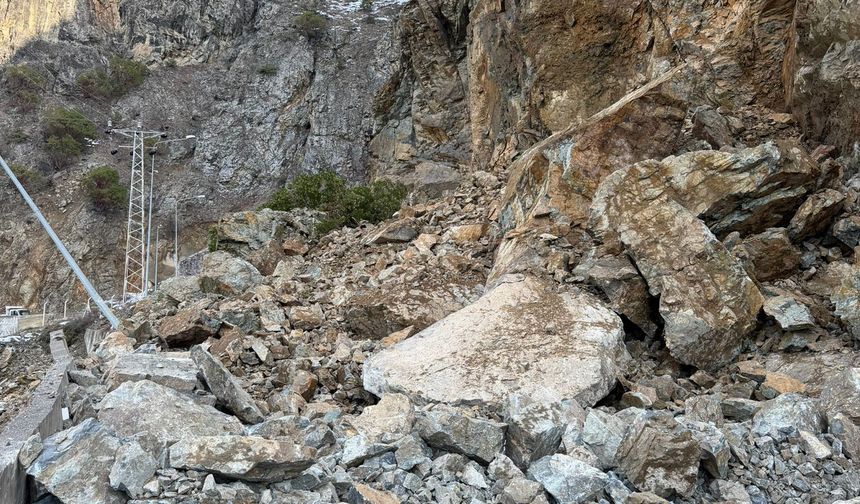 Gümüşhane-Giresun kara yolu ulaşıma açıldı