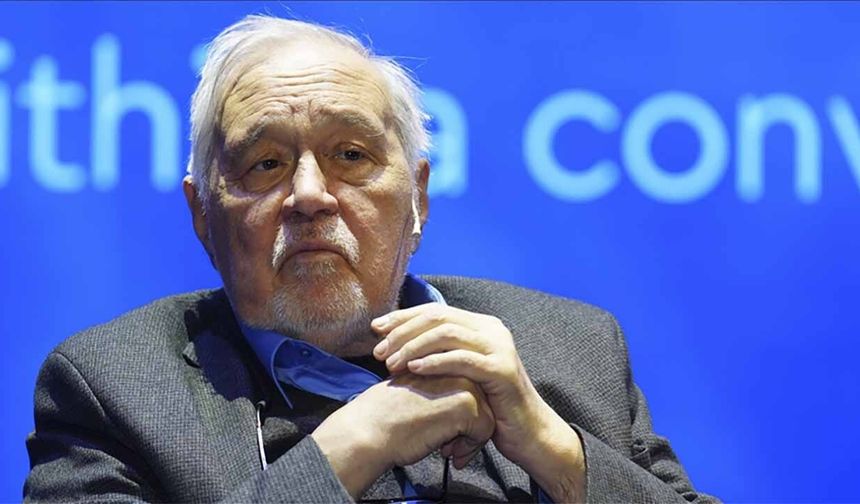 Tarihçi ve yazar Prof. Dr. İlber Ortaylı hayatını kaybetti