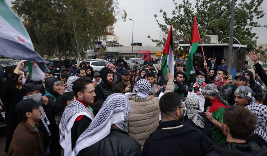 Halep'te İsrail'in Filistinli esirleri hedef alan 'idam cezası' yasası protesto edildi