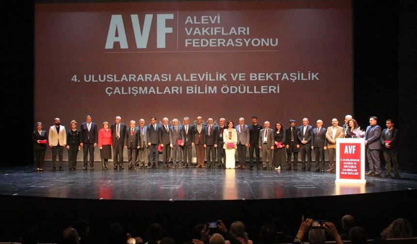 İstanbul'da 4. Uluslararası Alevilik ve Bektaşilik Çalışmaları Bilim Ödülleri Töreni düzenlendi