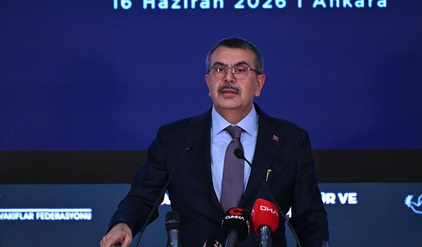 Bakan Tekin 'Muharrem Ayı Oruç Açma ve Lokma Paylaşımı' programına katıldı: