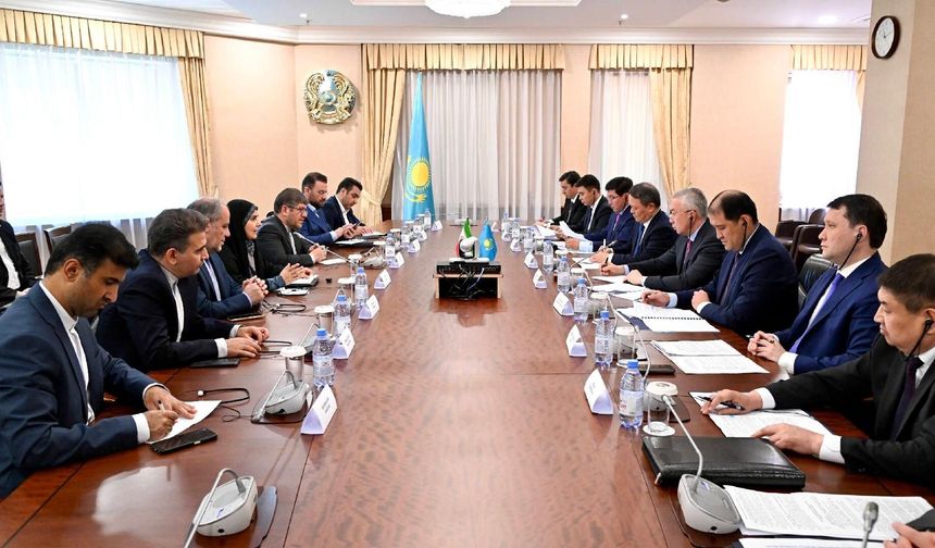 Kazakistan ile İran, ulaşım koridorları ve liman altyapısı alanlarında işbirliğini güçlendirecek