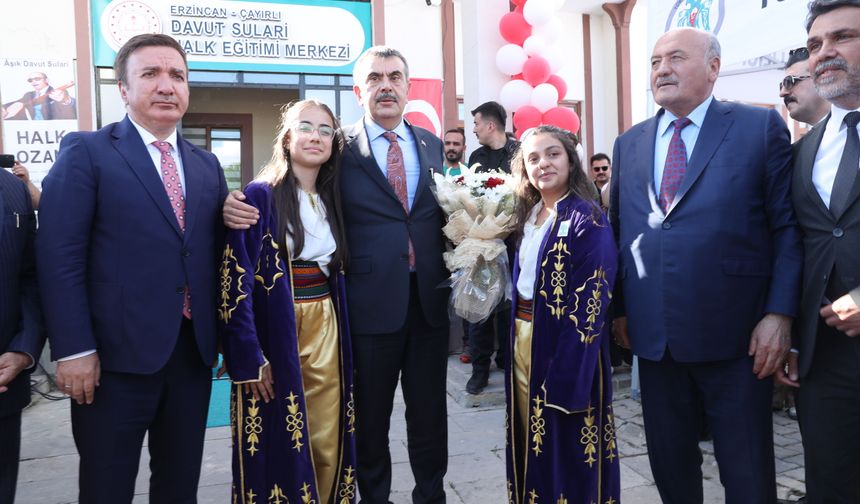 Milli Eğitim Bakanı Tekin, Erzincan'da halk eğitim merkezinin açılışında konuştu: