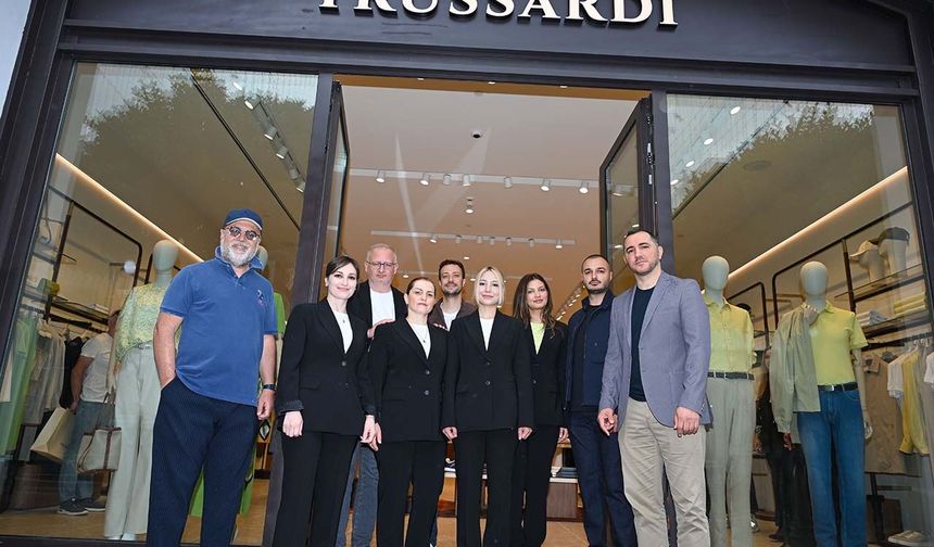 Trussardi Türkiye’de ilk mağazasını Ipekyol Group ile Antalya’da açtı
