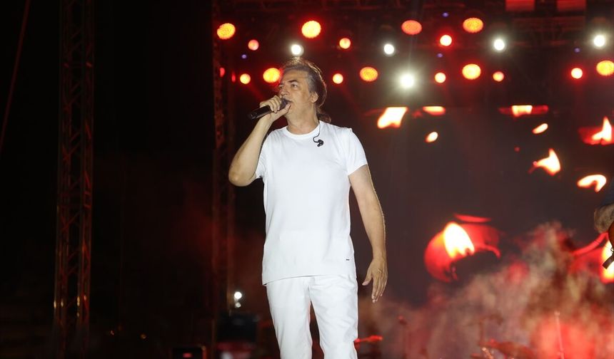 Hatay'da '5 Temmuz Kültür, Sanat ve Turizm Festivali' konserle sona erdi