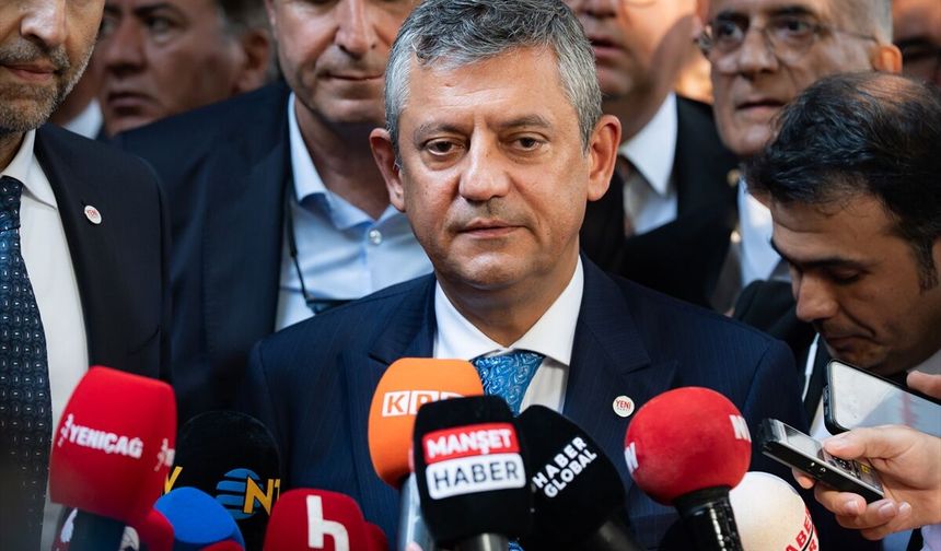 Yeni Parti Genel Başkanı Özel, Kurucular Kurulu toplantısının ardından konuştu: