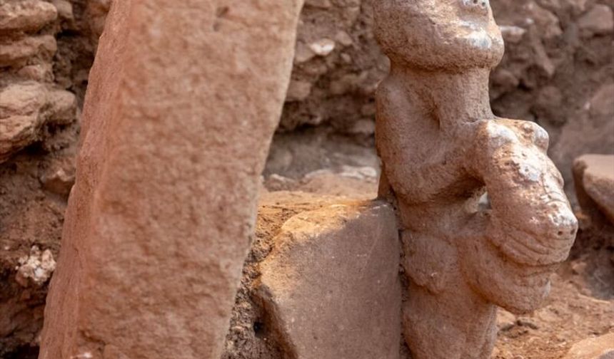 Karahantepe'de 11 bin yıllık kompozit heykel bulundu