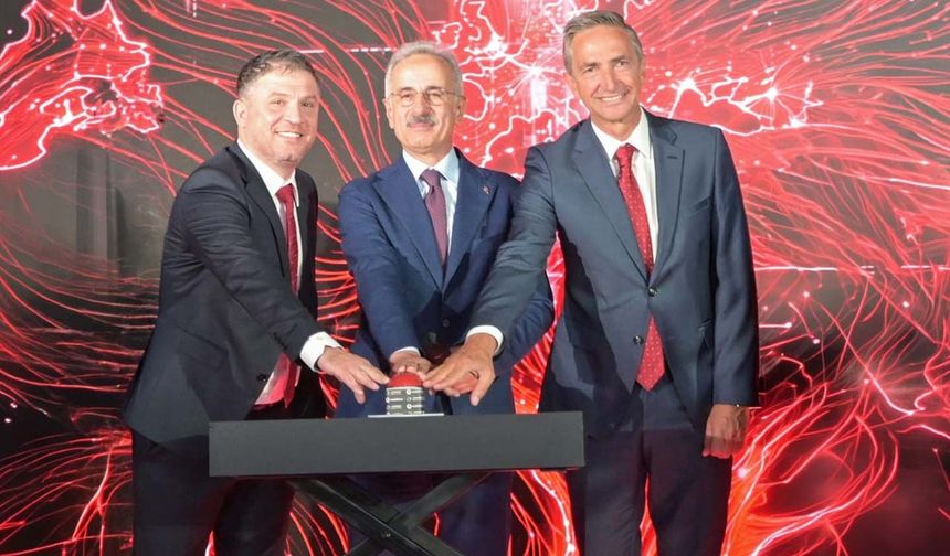 İzmir'e dev veri merkezi