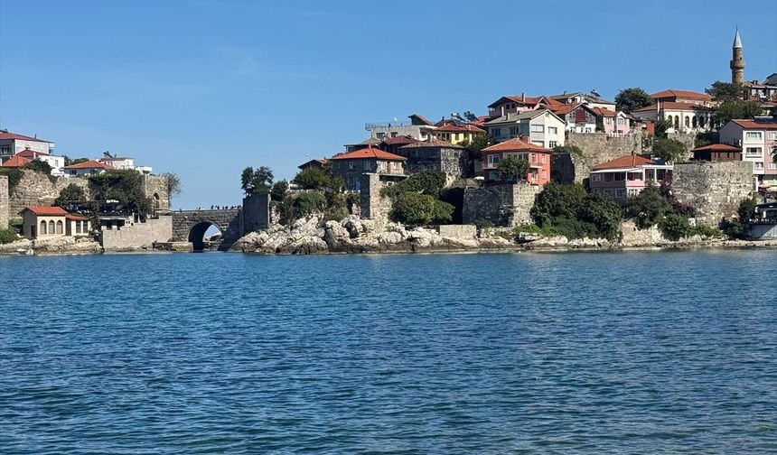 Amasra 9 ayda 1 milyon 300 bini aşkın turist ağırladı