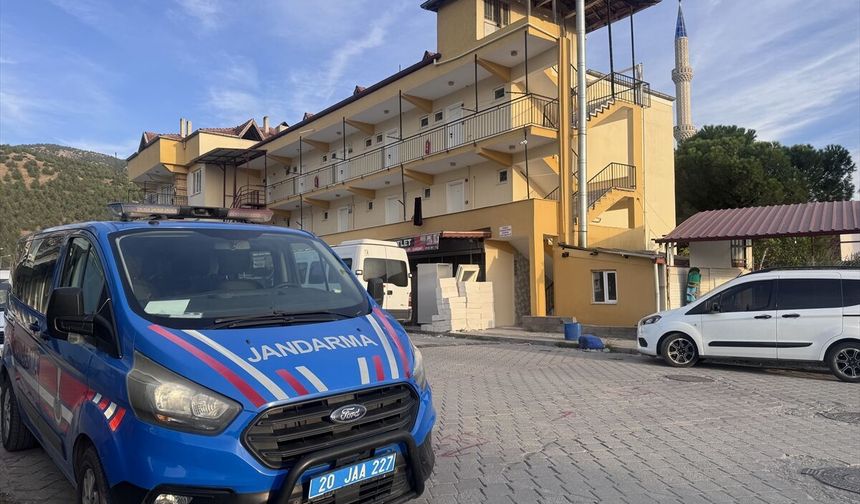 Denizli'de yaşlı çift pansiyonda ölü bulundu