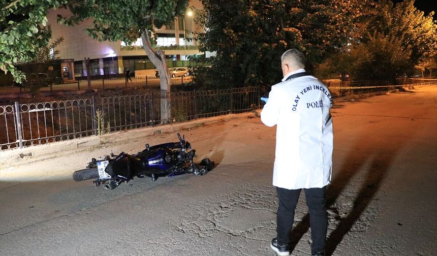 Kilis'te devrilen motosikletin sürücüsü ağır yaralandı