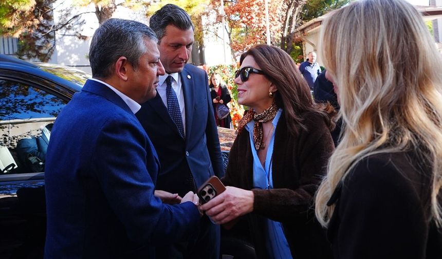 Özgür Özel, AYM'nin, Yeni Partinin isminin hükümsüz sayılması talebini reddetmesini değerlendirdi: