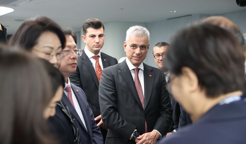 Sağlık Bakanı Memişoğlu, '5. Dünya Biyo Zirvesi'ne katıldı