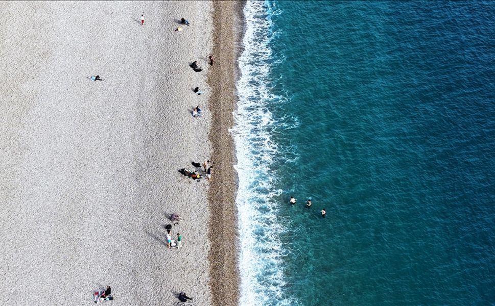 Türkiye Turizmde Hedef Büyüttü: 2025’te 65 Milyar Dolar Gelir Bekleniyor