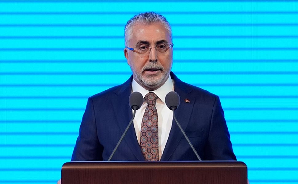 Bakan Işıkhan: İŞKUR 3 Yılda 445 Bin 572 Kişiye 63,5 Milyar Lira Staj Desteği Sağladı