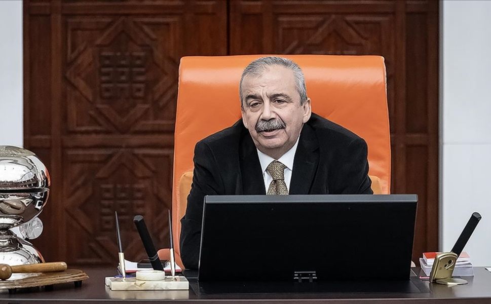 TBMM Başkanvekili Sırrı Süreyya Önder'in Sağlık Durumu İyiye Gidiyor