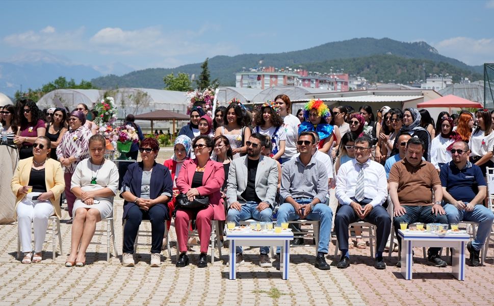 Çocuk gelişimciler, çocuklarla buluştu