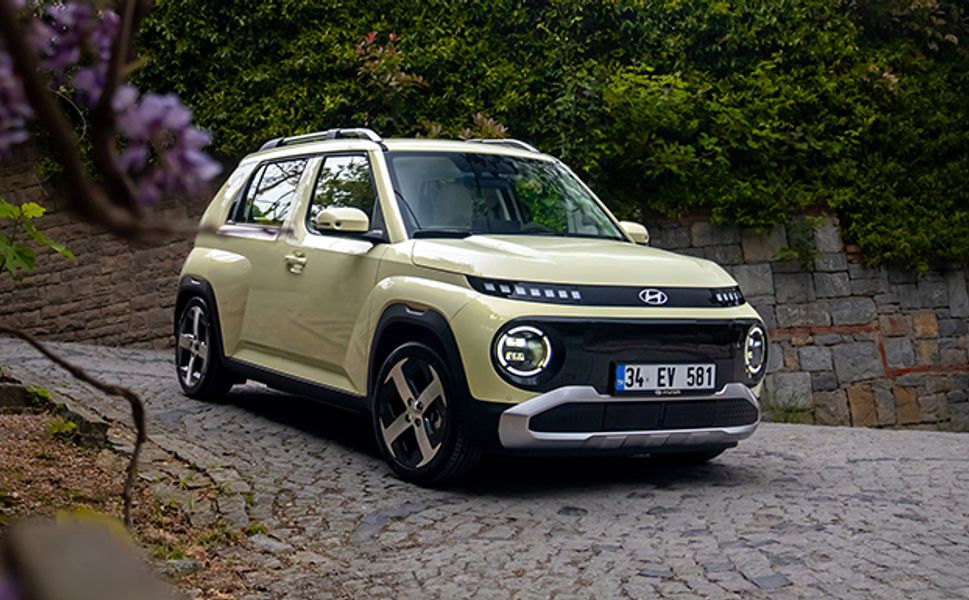 B segmenti konforu sunan elektrikli A-SUV
