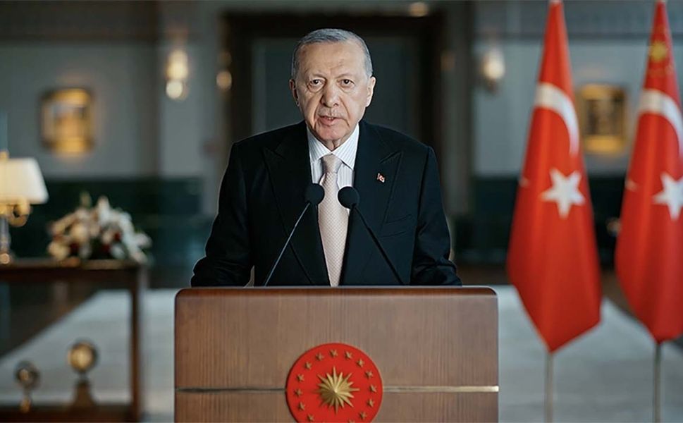 Cumhurbaşkanı Erdoğan: Tüm vatandaşlarımın ve gönül coğrafyamızdaki her bir kardeşimin bayramını tebrik ediyorum