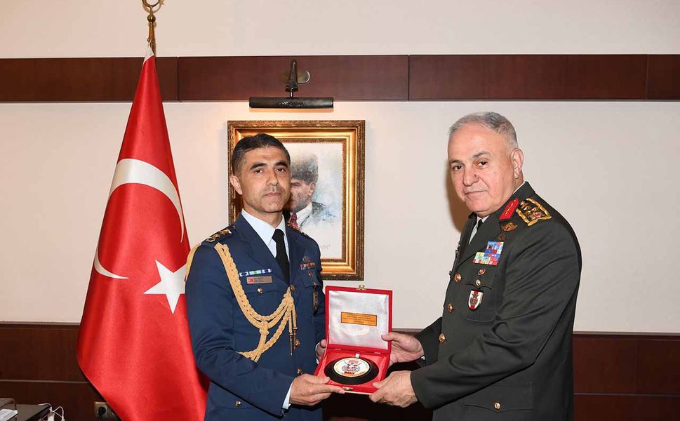 Genelkurmay Başkanı Orgeneral Gürak Astana'da temaslarda bulundu