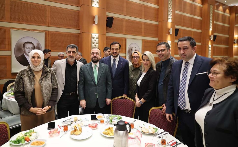 AK Parti İstanbul İl Başkanlığı 10 Ocak Çalışan Gazeteciler Günü’nü kutladı