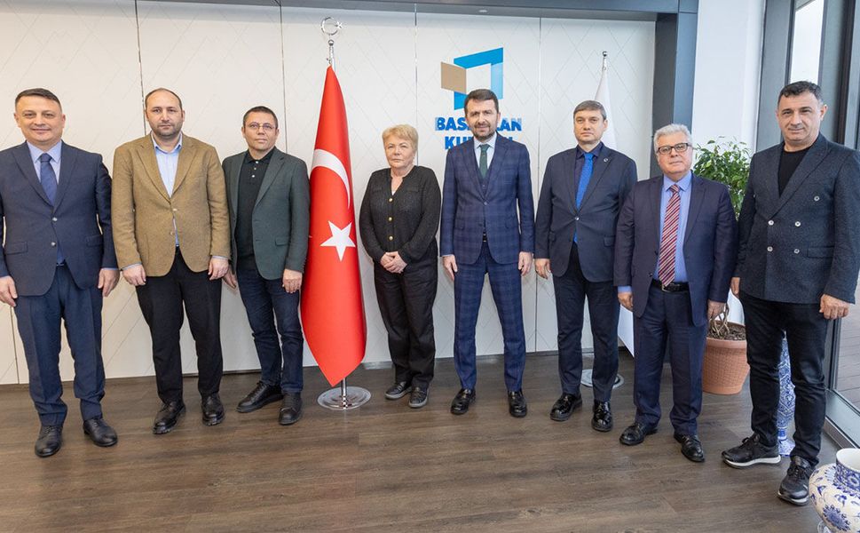 BİK Genel Müdürü Çay, İstanbul yerel gazete sahipleriyle buluştu