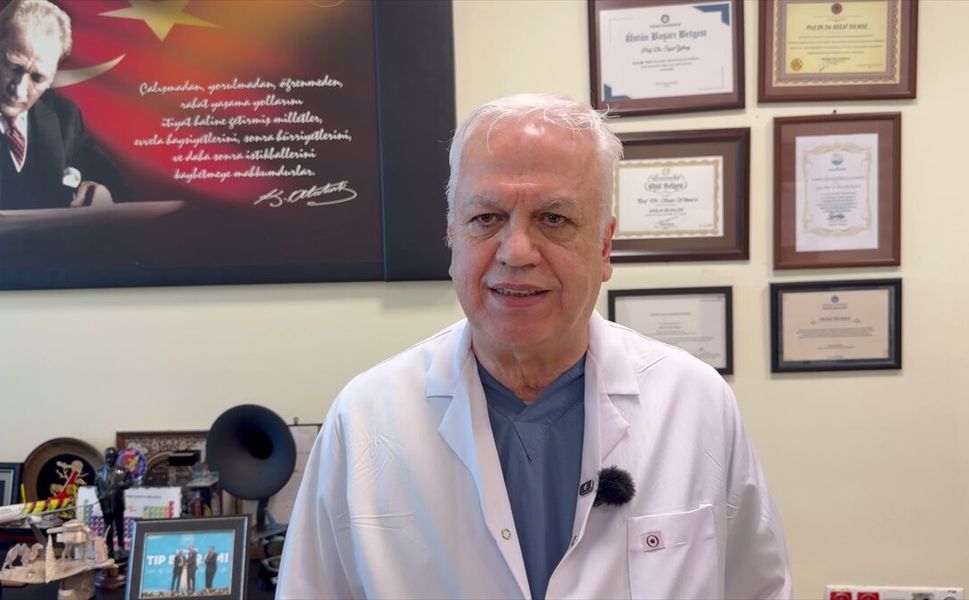 Duayen hekimlerden, 14 Mart Tıp Bayramı'nda genç meslektaşlarına tavsiyeler