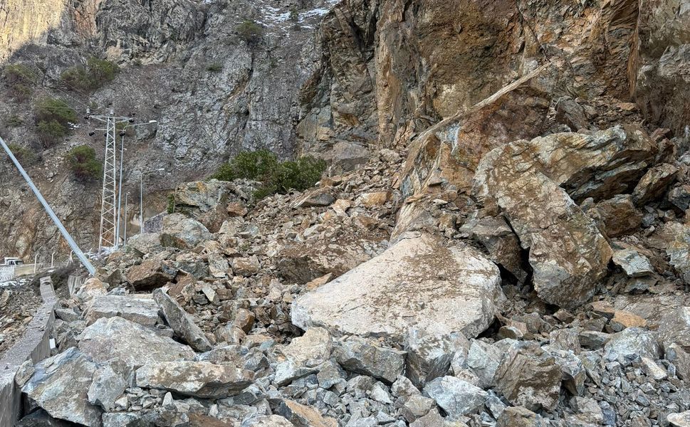 Gümüşhane-Giresun kara yolu ulaşıma açıldı