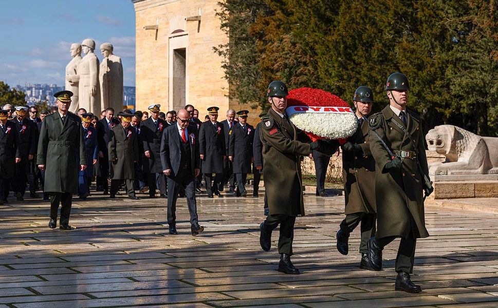OYAK’tan 65’inci kuruluş yıl dönümünde Anıtkabir’e ziyaret