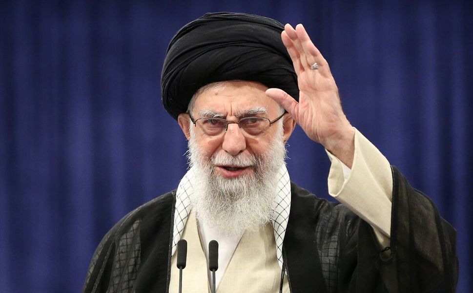 İran devlet televizyonu: 'İran İslam devrimi lideri şehadete ulaştı'