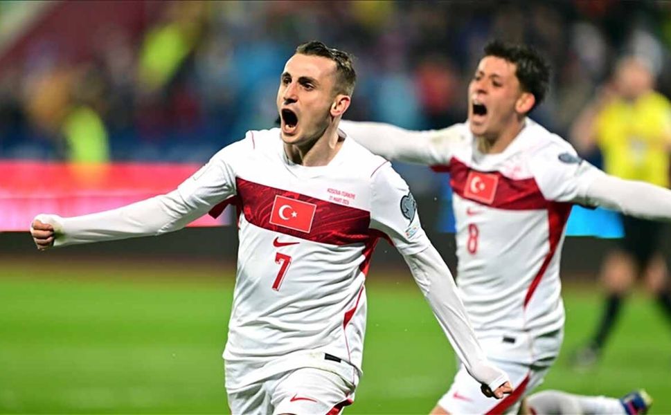 24 yıl sonra Dünya Kupası'na katılma hakkı elde eden A Milli Futbol Takımı, yurda döndü