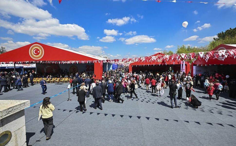 TBMM'de 'Meclis Bahçesi Çocuk Bahçesi Etkinliği' başladı