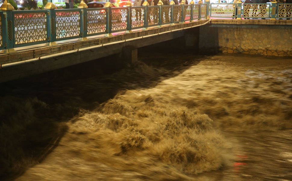 Tokat'ta Yeşilırmak Nehri'nin su seviyesi yükseldi