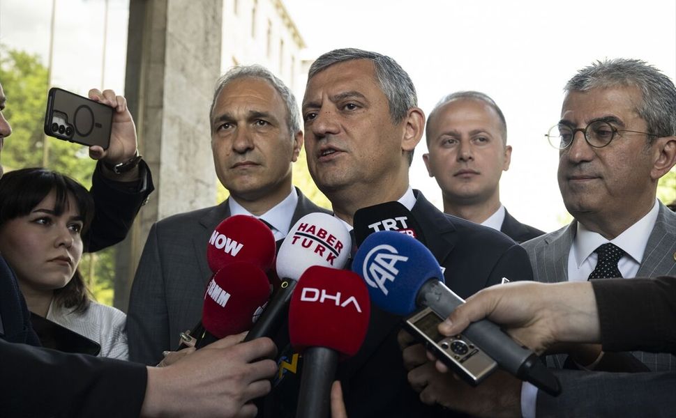 CHP Grup Başkanı Özel, gazetecilerin sorularını yanıtladı: