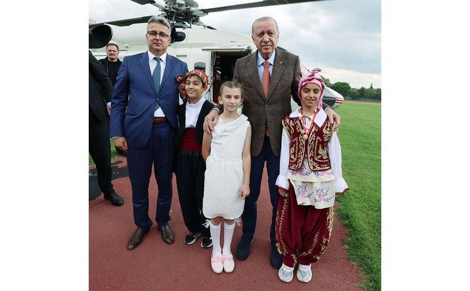 Cumhurbaşkanı Erdoğan, Selimiye Camisi'nin yeniden ibadete açılışı ve toplu açılış töreninde konuştu